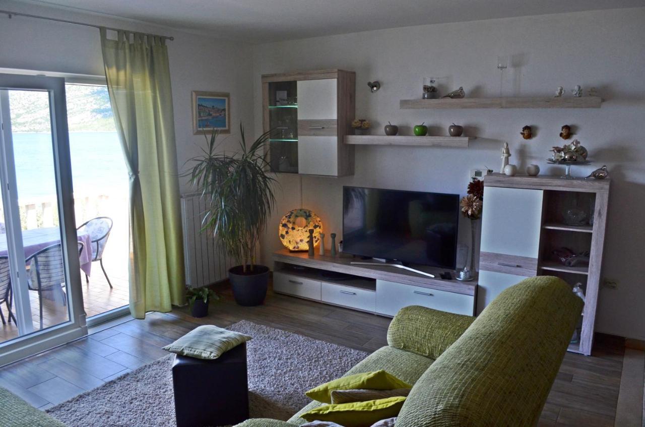 Račišće Apartments Rina - Kneze מראה חיצוני תמונה