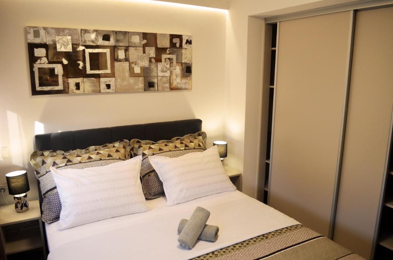 Račišće Apartments Rina - Kneze מראה חיצוני תמונה