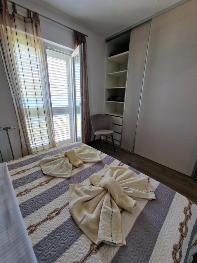 Račišće Apartments Rina - Kneze מראה חיצוני תמונה